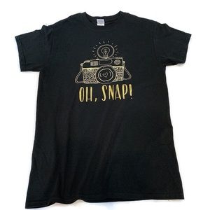 Gildan “ Oh , Snap” Black Tee Shirt Graphic Print Camera Enthusiast